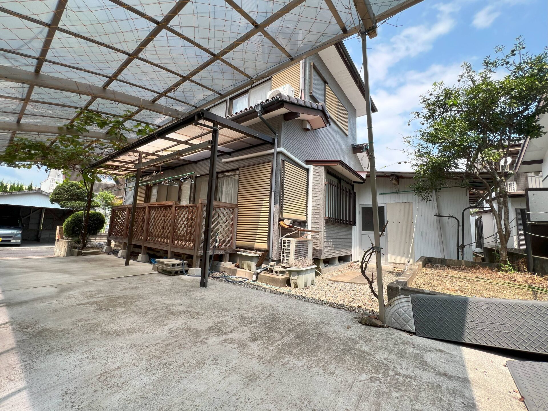 1980s wood house in Miyazaki
