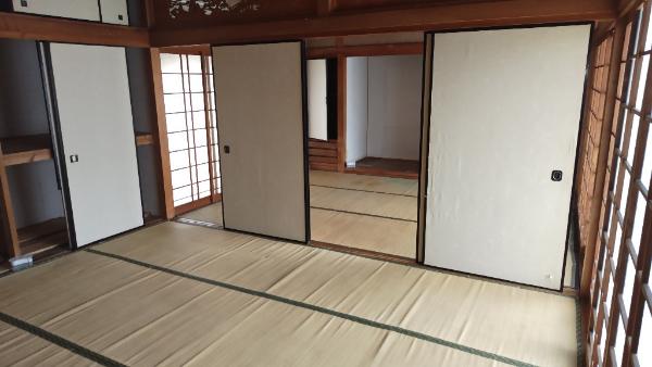 1970s wood house in Hyogo