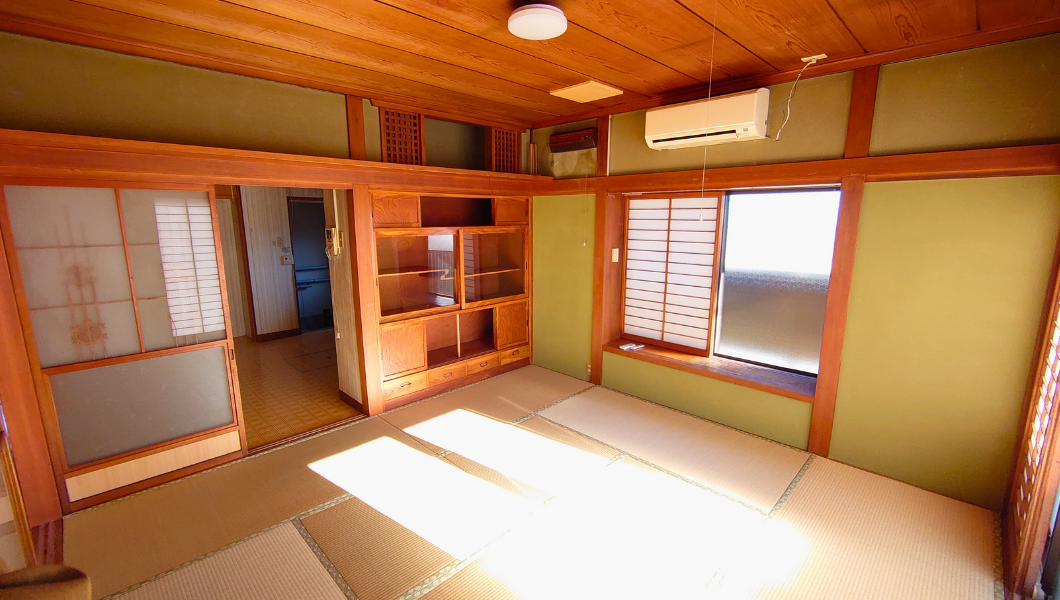 1980s wood house in Iwate