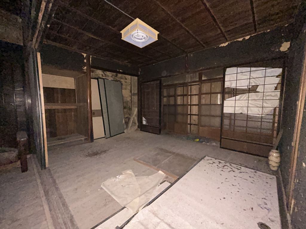1950s wood house in Mie