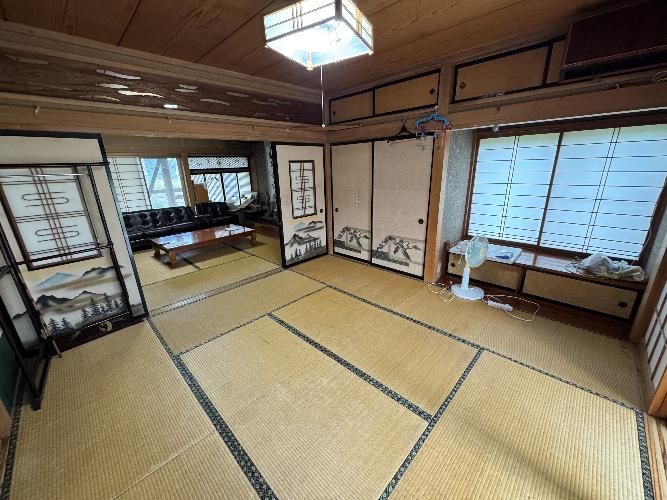 1970s house, 5-min walk to station, Tokamachi, Niigata