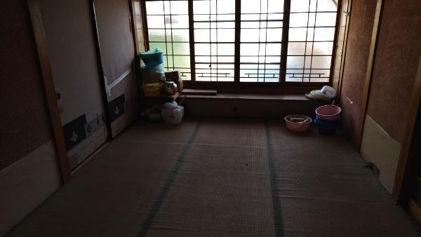 1960s wood house with storehouses in Hyogo
