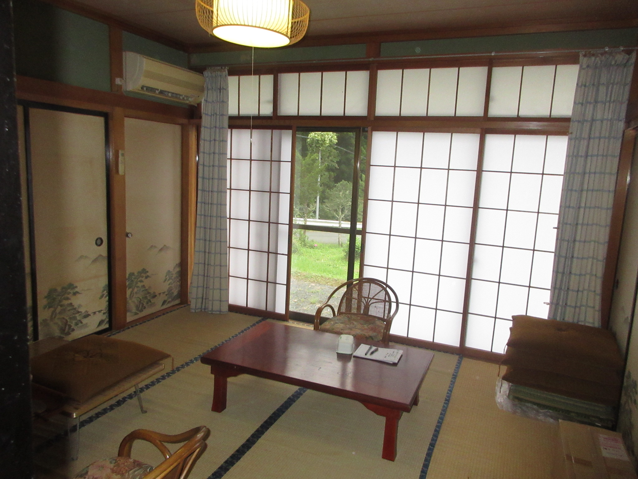 1980s wood house, 12-min walk to station, Iwate