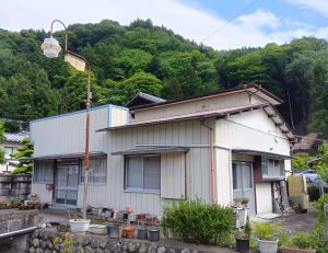 1970s wood house in Yamanashi
