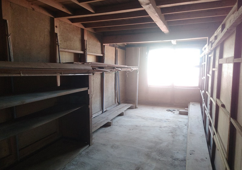 1990s wood house, 18-min walk to station, Saitama