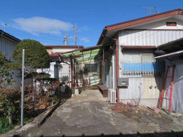 1970s wood house in Tochigi