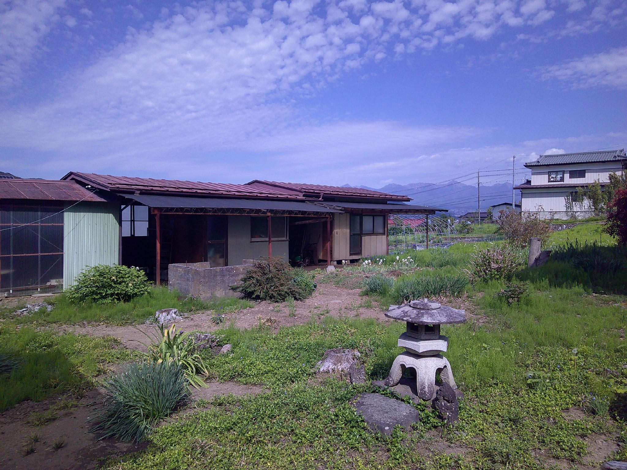 1870s wood house on a large plot in Nagano