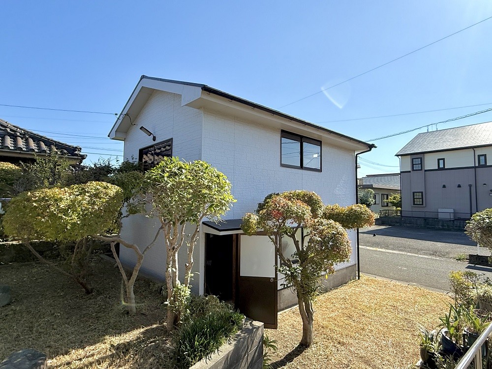 1990s wood house near the coast in Ibusuki, Kagoshima