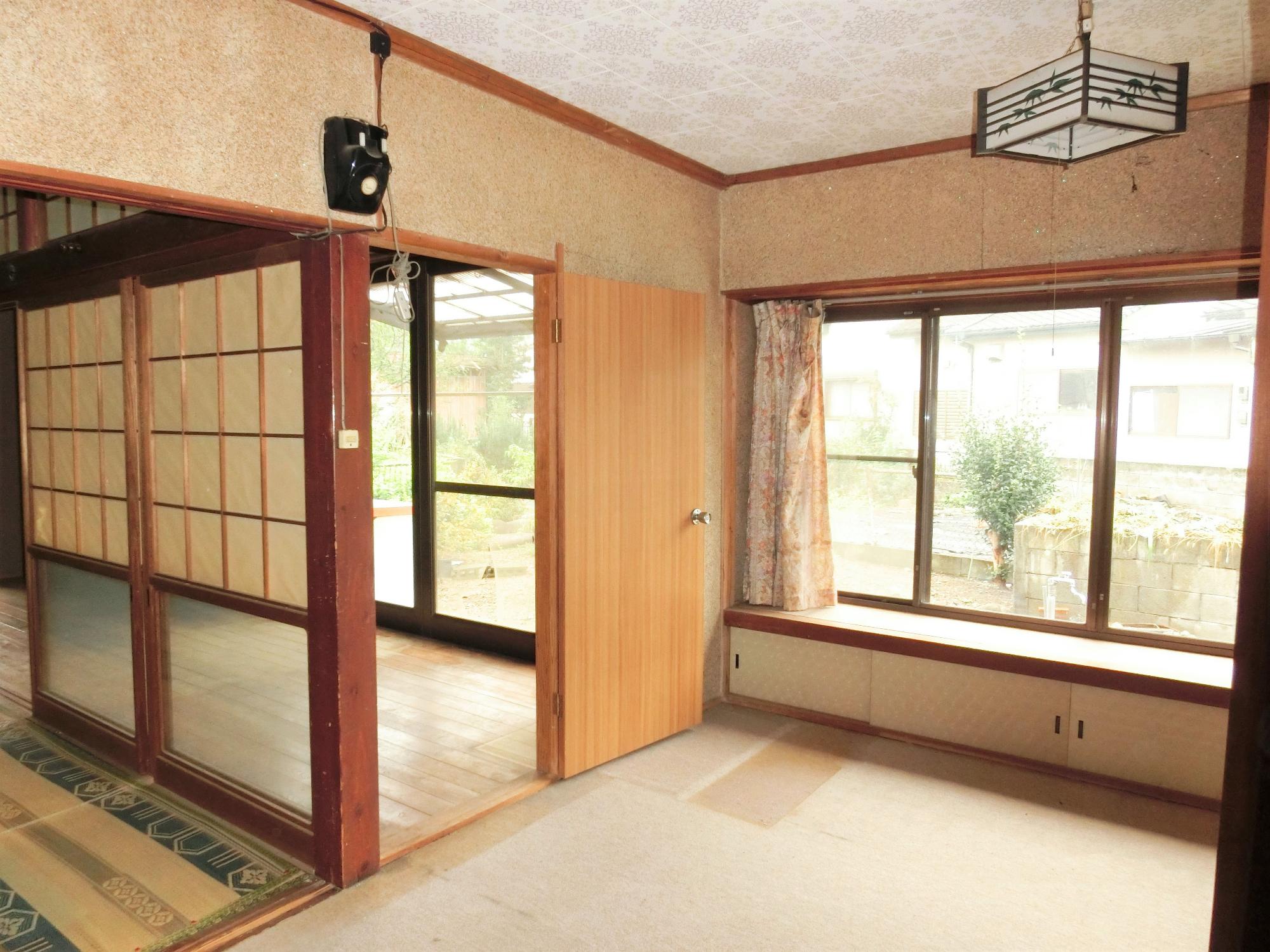 1920s wood house with storehouses in Fukuoka