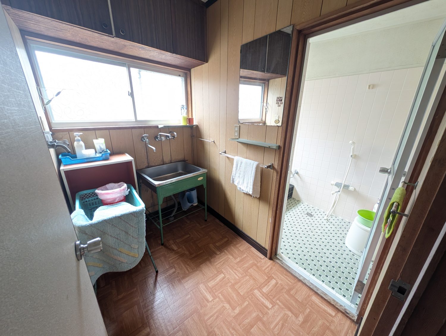 1970s wood house, 6-min walk to station, Hyogo