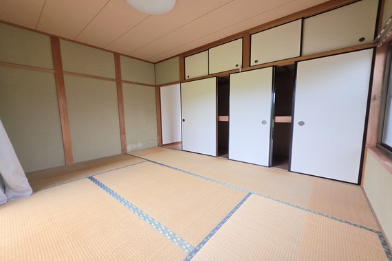 1980s wood house, 8-min walk to station, Wakayama