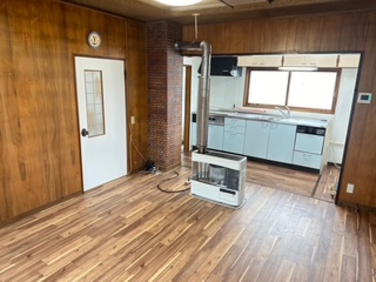 Vacant Property No. 1