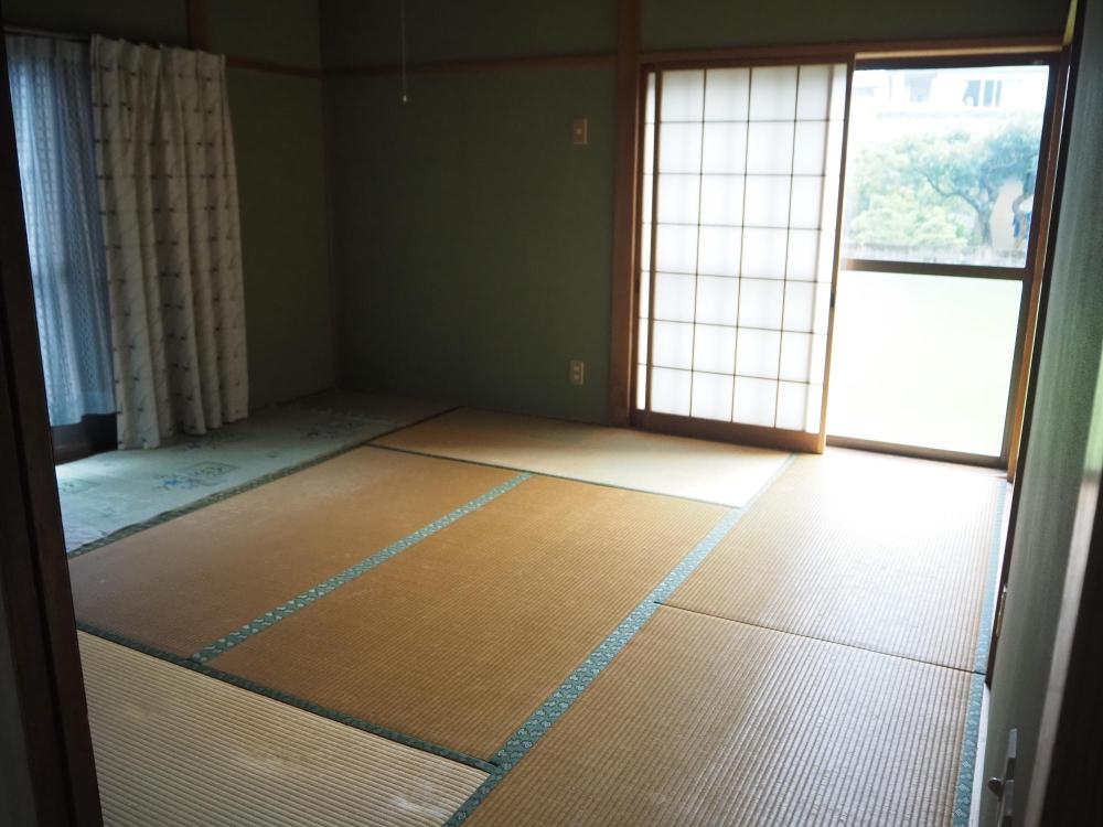 1980s wood house in Tokushima