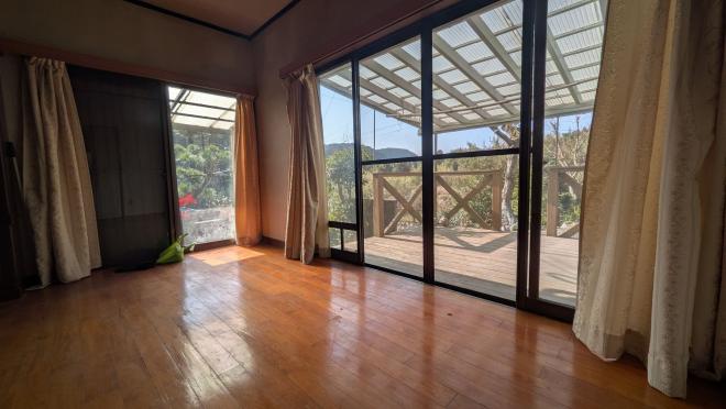 1980s wood house in Hioki, Kagoshima