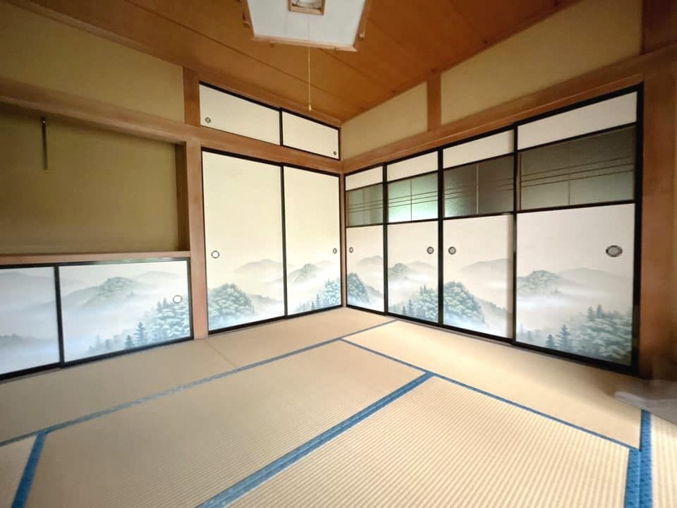 1970s wood house in Aomori