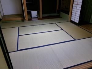 Floor plan for Gero City Akiya Bank [Hagihara 043] For sale 7M yen / Many rooms / Near childcare, hospital, junior high school, drugstore / Yet quiet location / Good sunlight!