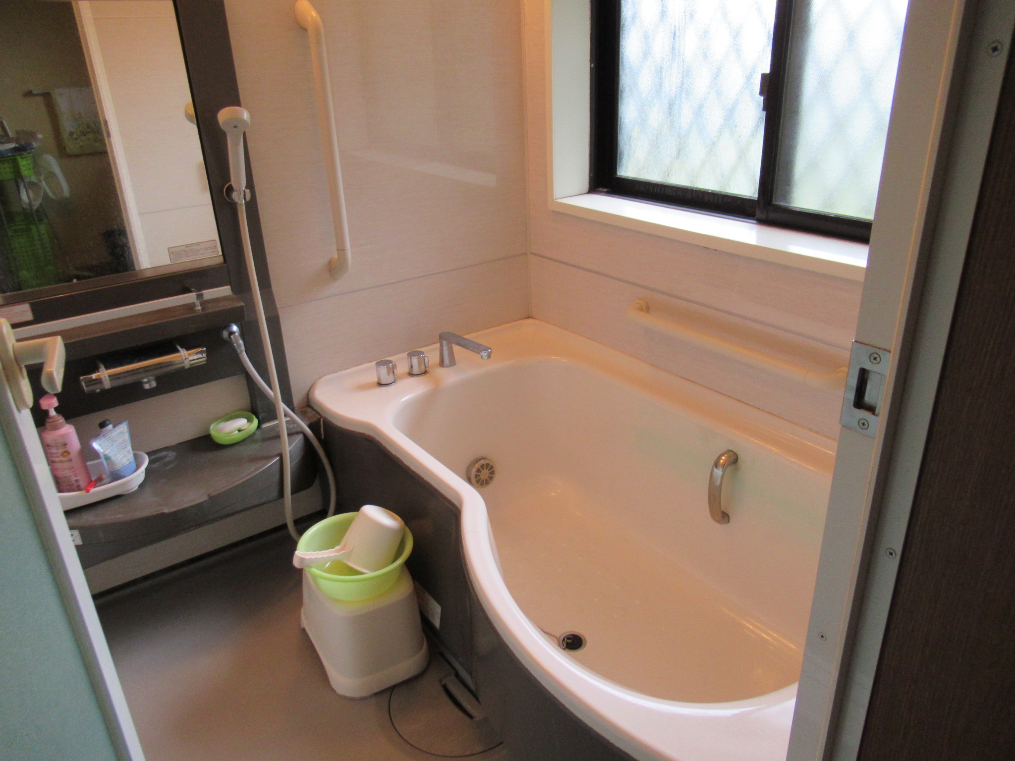 2000s wood house in Tagami, Tarumizu
