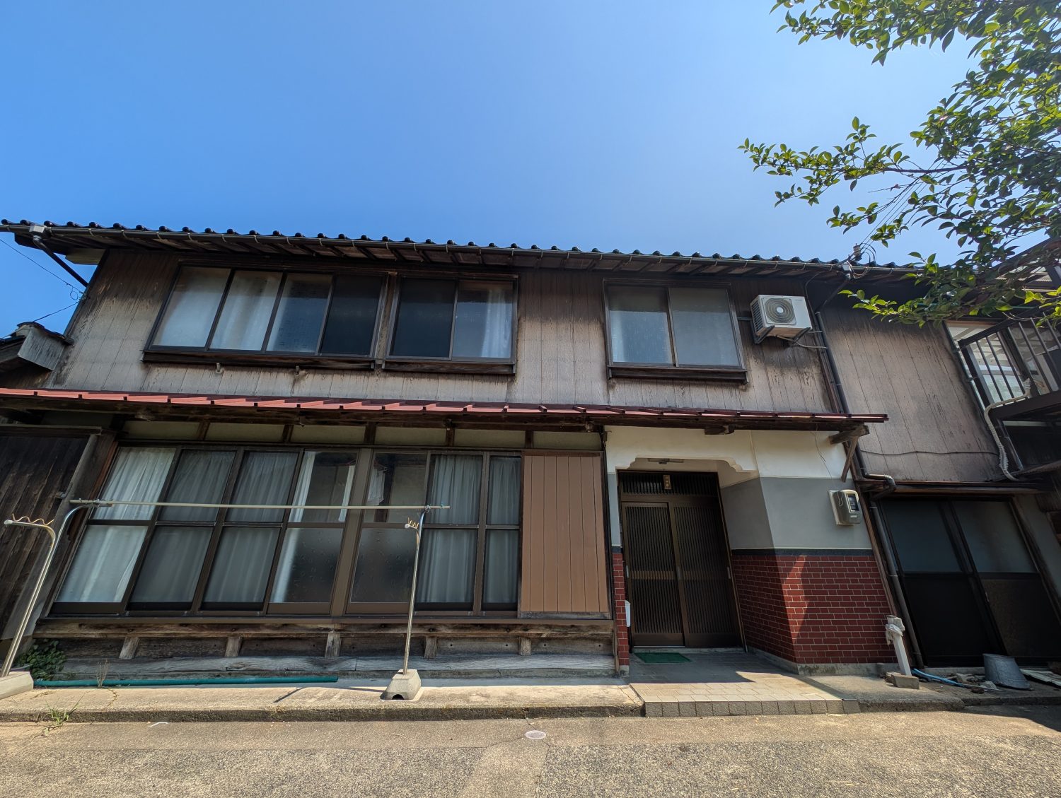 Wood house, 13-min walk to station, Hyogo