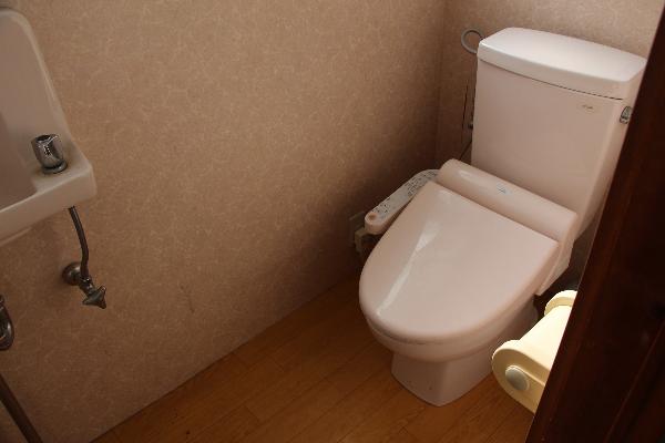 1970s wood house in Hyogo