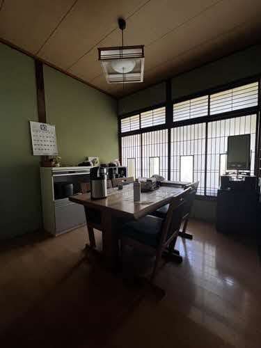 1950s wood house on a large plot in Iwate