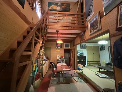 1970s wood house on a large plot in Hiroshima