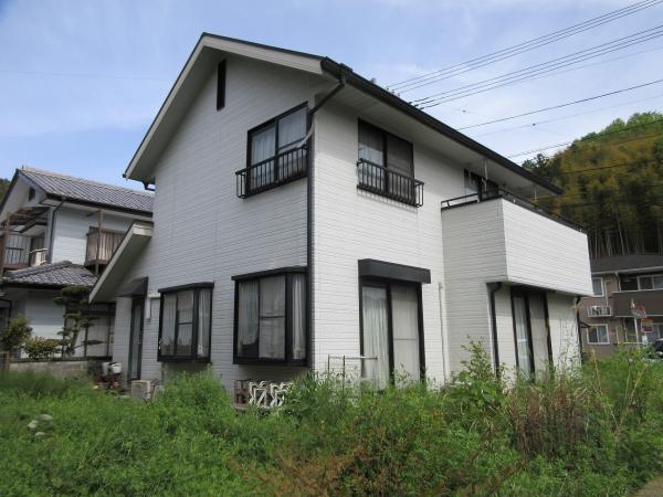 1990s wood house in Ehime