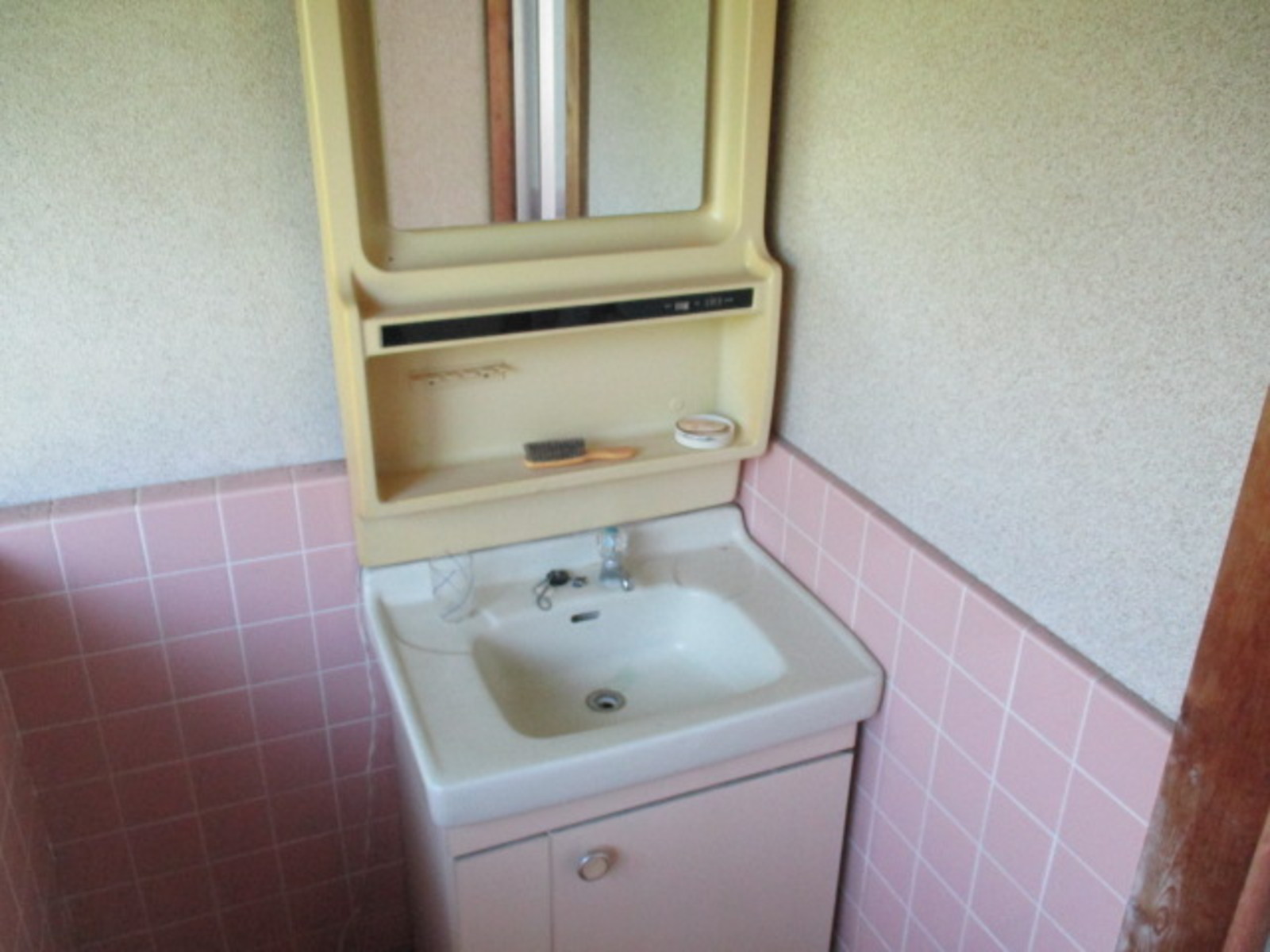 House, 20-min walk to station, Hyogo