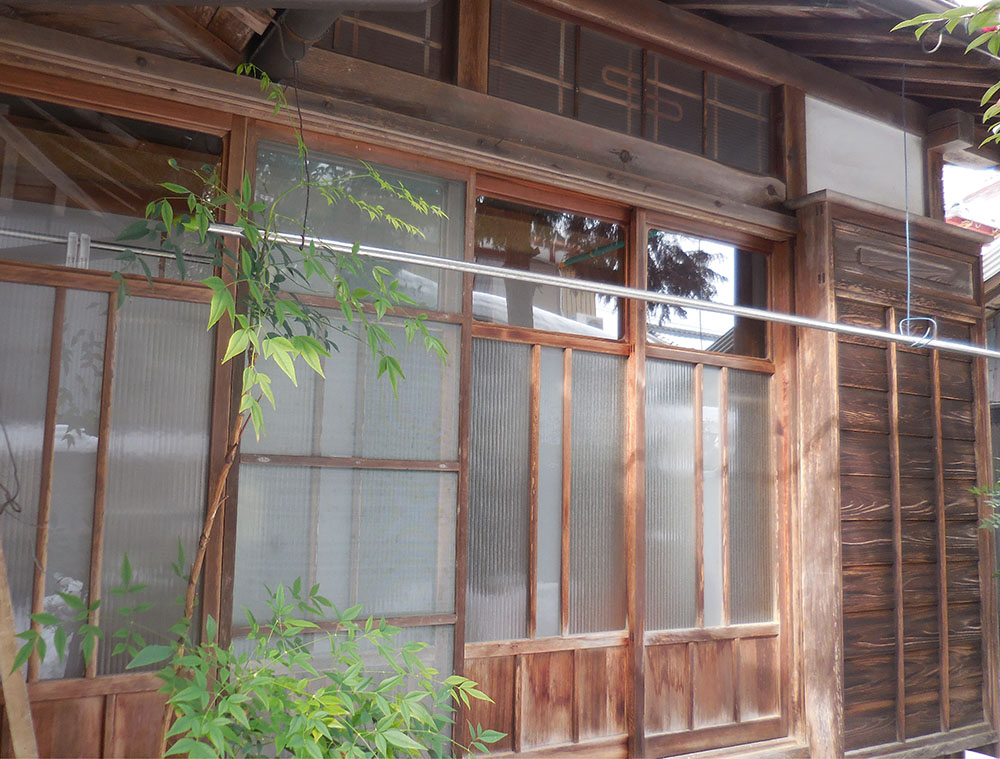 Wood house in Shiga