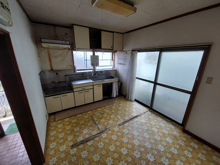 1970s wood house in Aomori