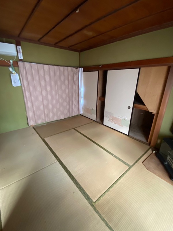 1980s wood house in Tottori