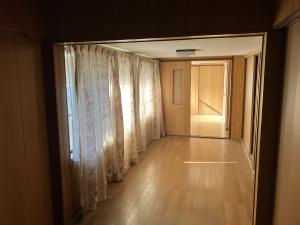 1920s wood house on a large plot in Fukui