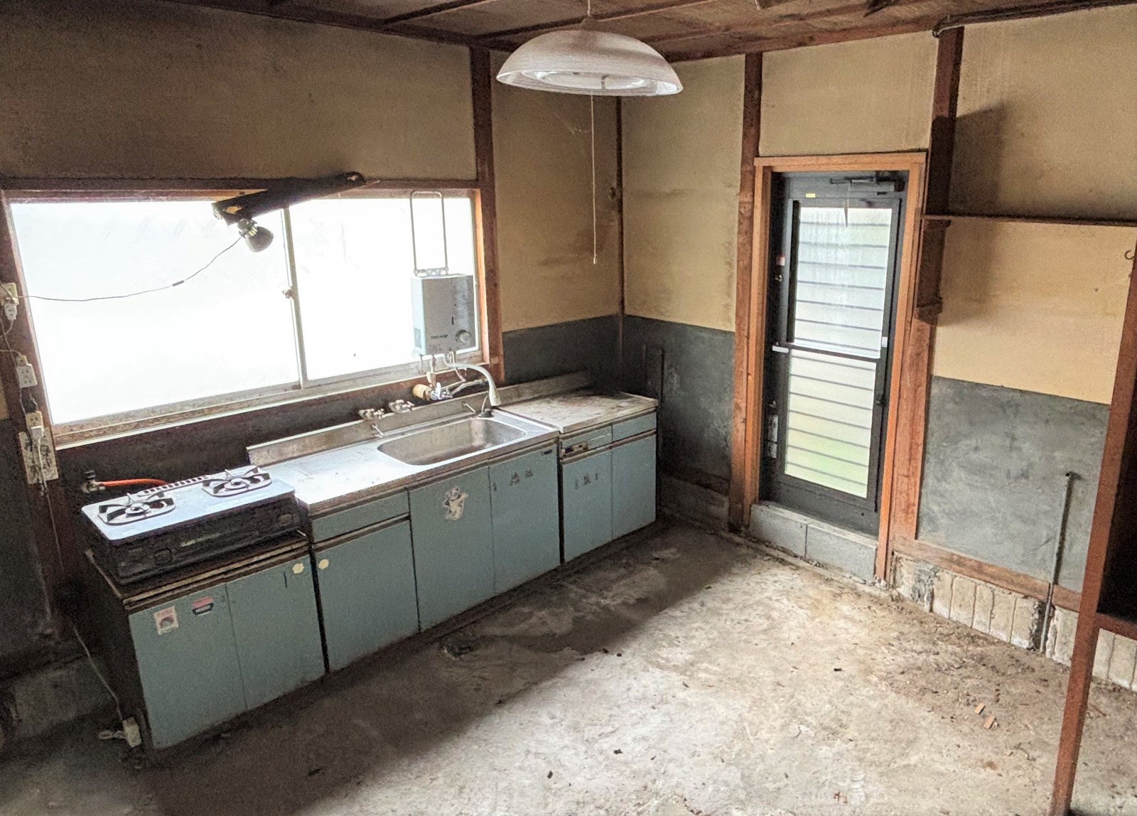 1970s wood house in Hyogo