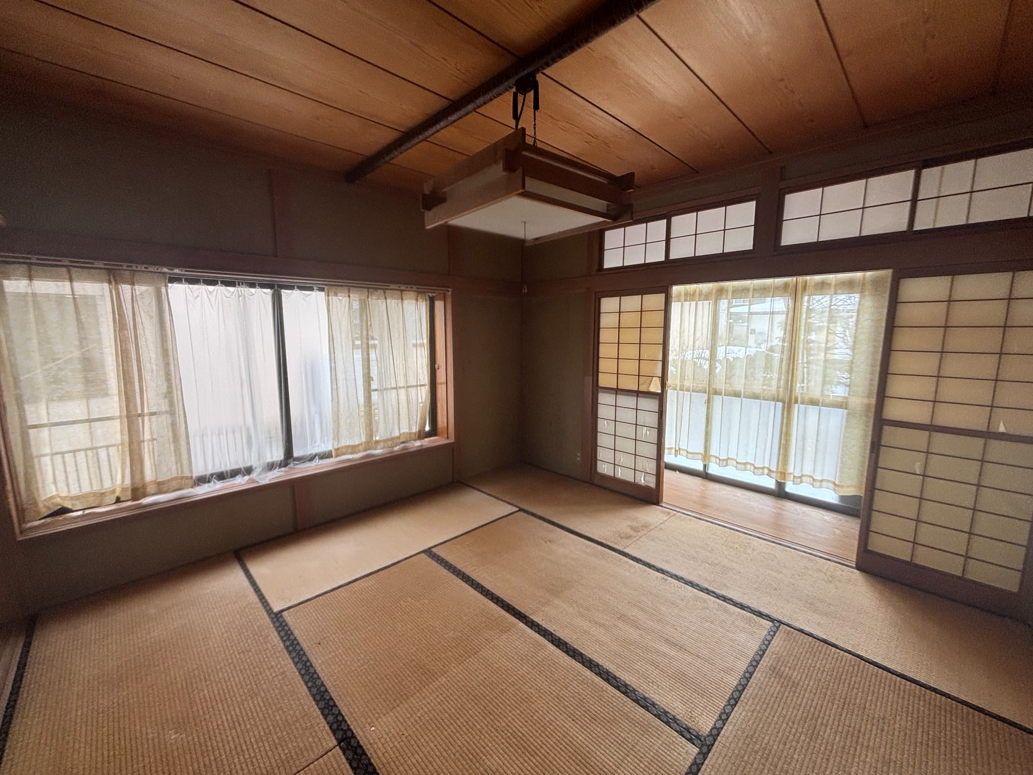 1980s wood house, 5-min walk to station, Iwate