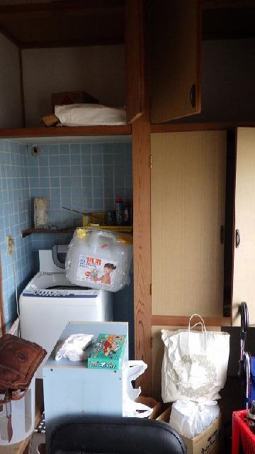 1970s wood house, 19-min walk to station, Nagasaki