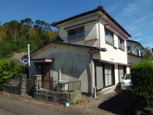 2000s wood house in Miyazaki