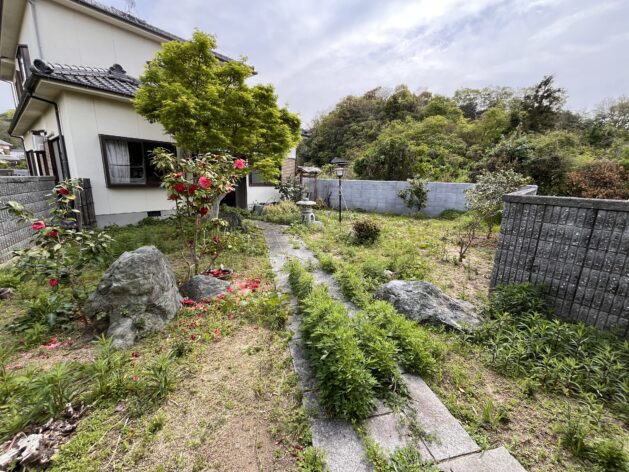 1980s wood house in Ehime