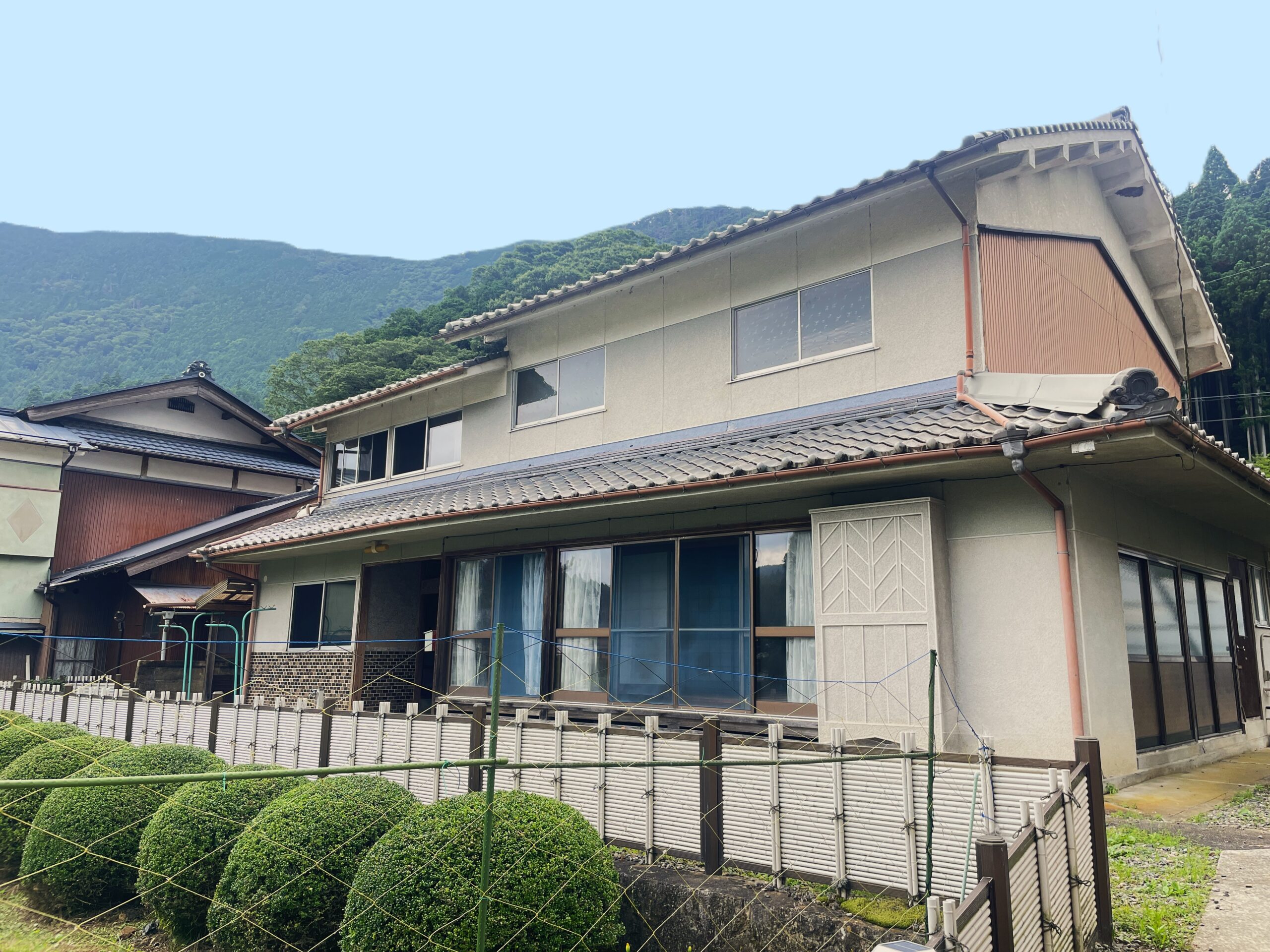 1970s wood house in Nara