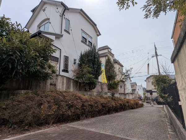 2000s wood house, 14-min walk to station, Hyogo