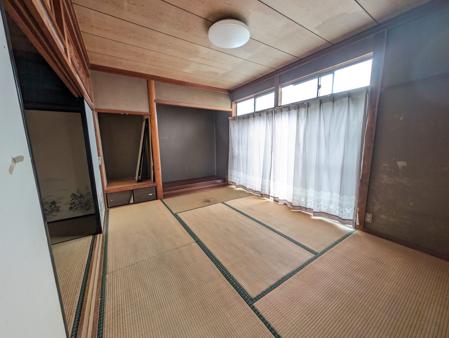 1980s wood house, 6-min walk to station, Hyogo