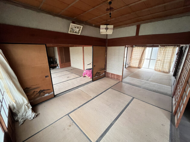 Wood house in Ehime
