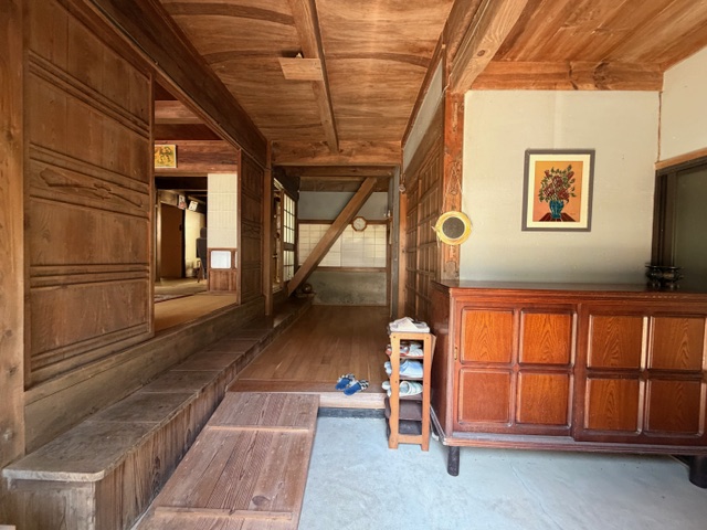 Wood house in Ehime
