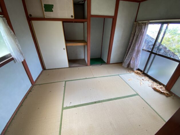 Wood house in Ehime