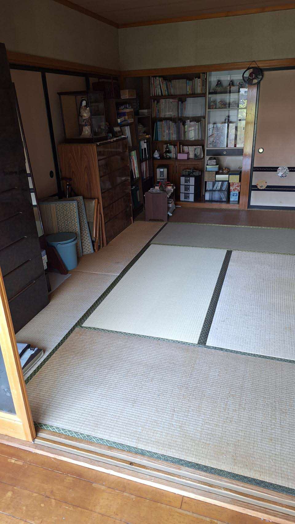 1960s wood house on a large plot in Iwate