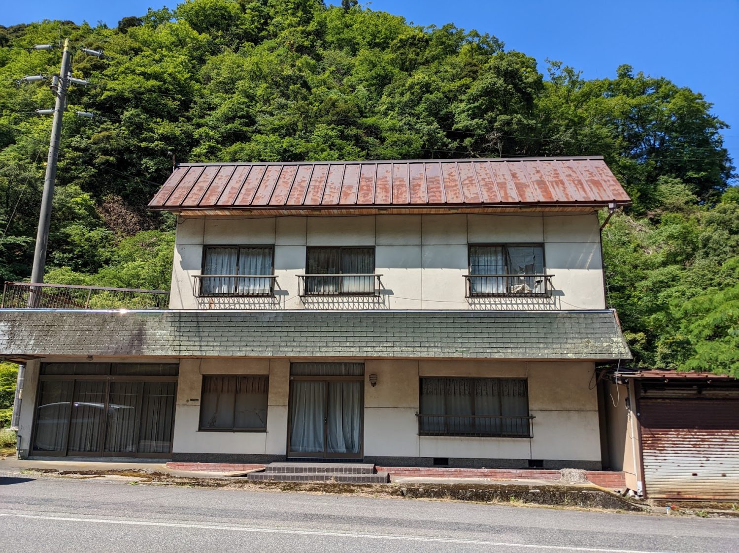 1980s steel-frame house in Hyogo
