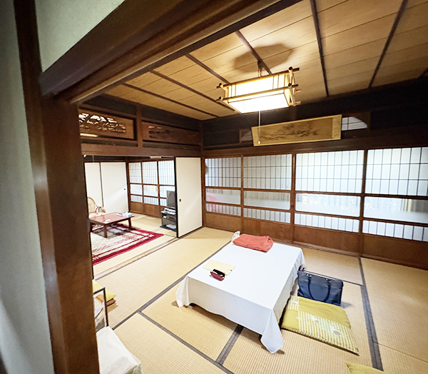 1980s wood house, 1-min walk to station, Wakayama
