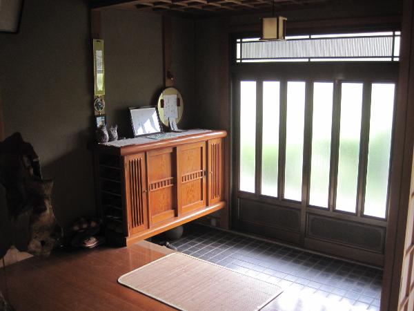 1980s wood house on a large plot in Hyogo