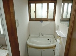 2000s wood house in Niigata