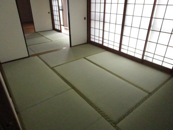 1980s wood house in Oita