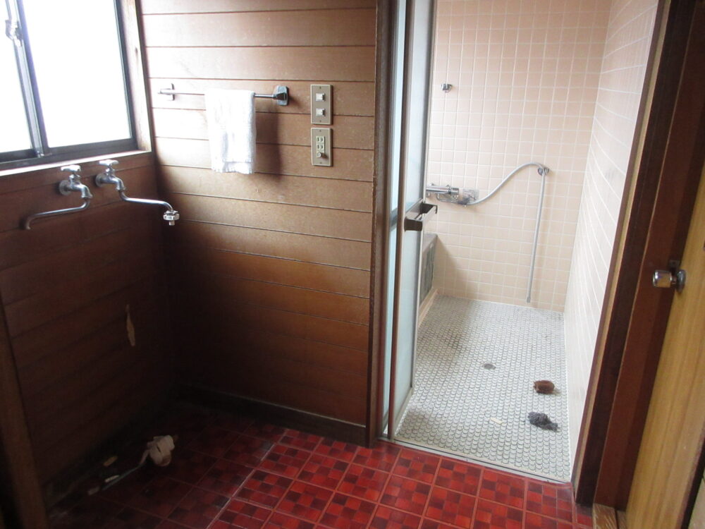 1980s house, 6-min walk to station, Iwate