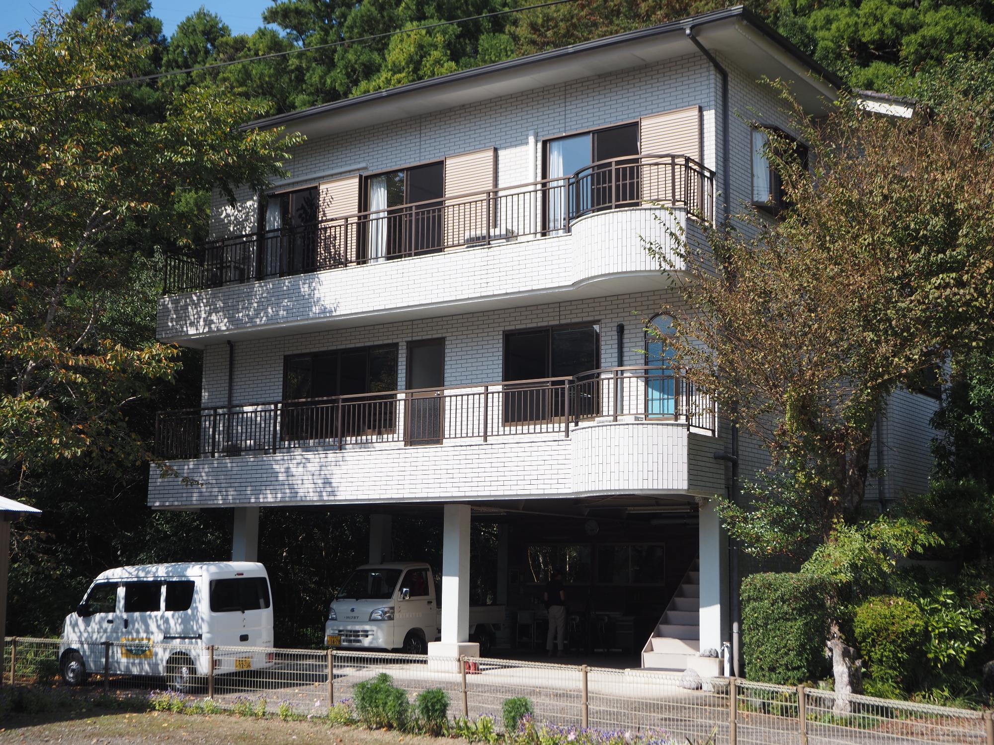 1990s steel-frame house in Tokushima